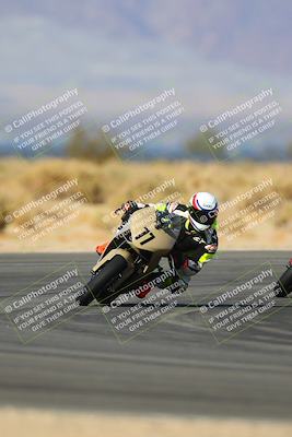 media/Jan-13-2024-SoCal Trackdays (Sat) [[9c032fe5aa]]/Turn 16 Set 2 (1120am)/